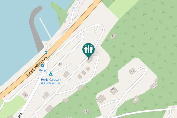 Map showing location of Langfjordsstranda Toilet