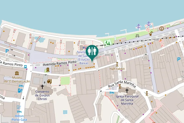 Map showing location of Largo de Sampaio Bruno 4 Toilet