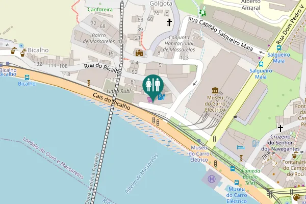 Map showing location of Alameda de Basílio Teles 152 Toilet