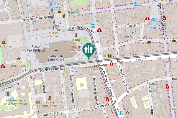 Map showing location of Place Pey Berland 24 Toilet