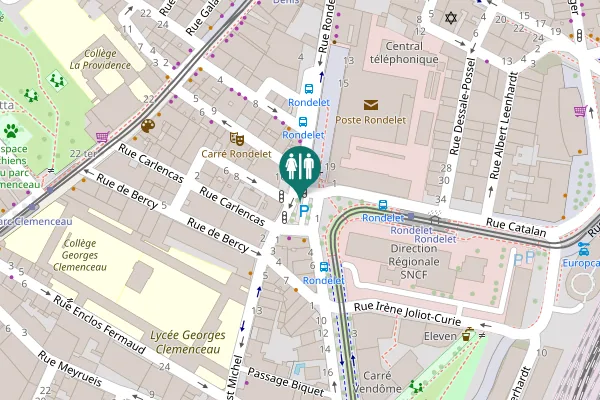 Map showing location of Place Rondelet Toilet
