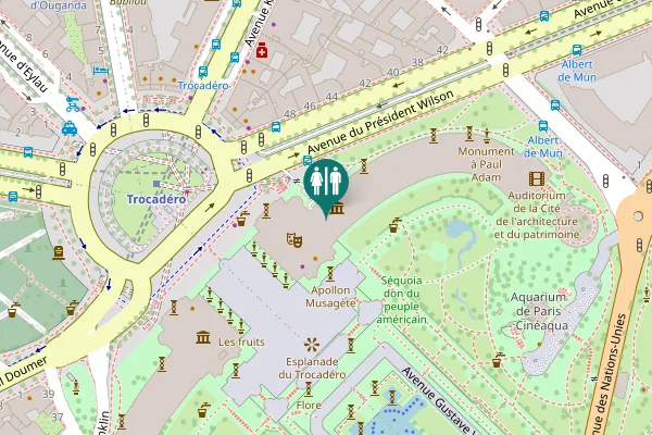 Map showing location of Place du Trocadéro et du 11 Novembre 1918 1 Toilet