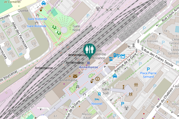 Map showing location of Esplanade François-Mitterrand 11 Toilet