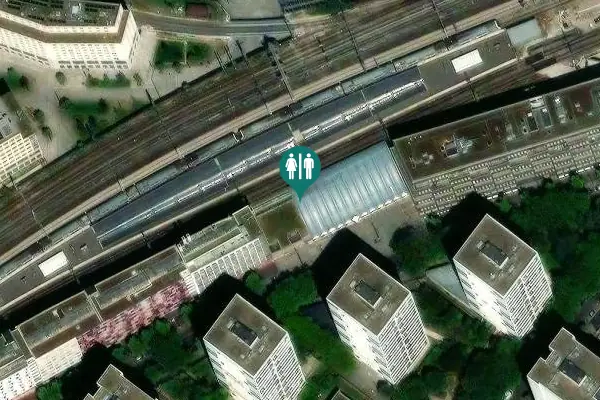 Satellite view of Rue Gaston Tessier 41 Toilet