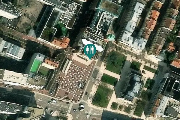 Satellite view of Place Émile Cresp 2 Toilet