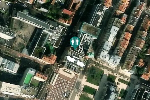 Satellite view of Place Émile Cresp 2 Toilet