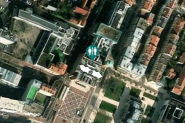 Satellite view of Place Émile Cresp 2 Toilet