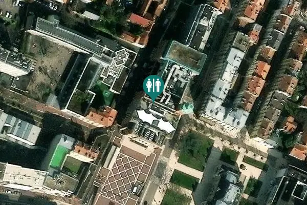 Satellite view of Place Émile Cresp 2 Toilet
