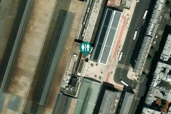 Satellite view of Voie d'accès vélostation Gare du Nord Toilet