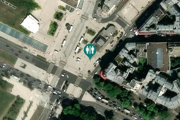 Satellite view of Avenue de la Grande Armée 82 Toilet