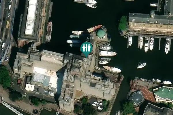 Satellite view of St. Katharine's Way Toilet