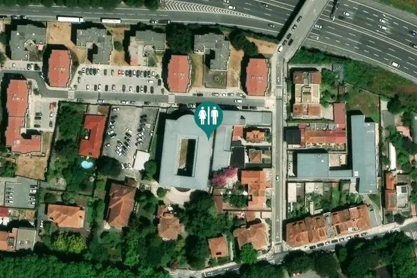 Satellite view of Rua de Leonardo Coimbra 77 Toilet