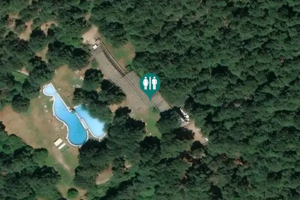 Satellite view of Puente peatonal de la senda Toilet