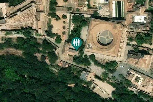 Satellite view of Placeta Carlos V Toilet