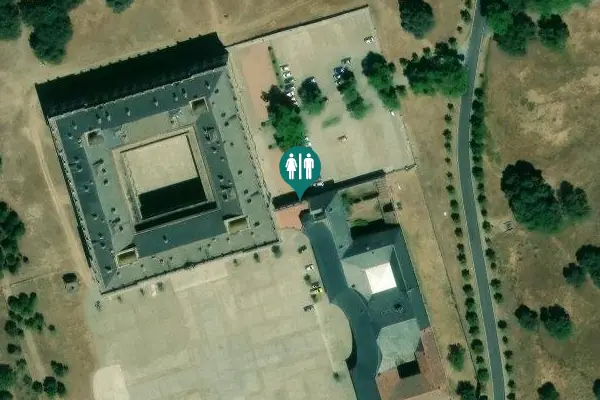 Satellite view of Patio de Palacio Toilet
