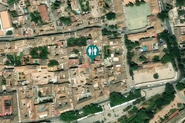 Satellite view of Calle Horno del Oro 14 Toilet