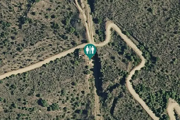 Satellite view of Línea La Fuente de San Esteban - Barca de Alba Toilet