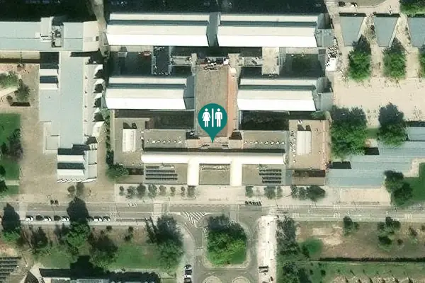 Satellite view of Calle María de Luna 3 Toilet