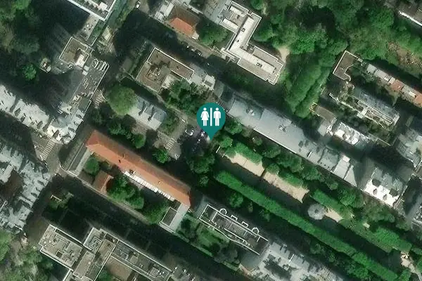 Satellite view of Place du Commerce 7 Toilet
