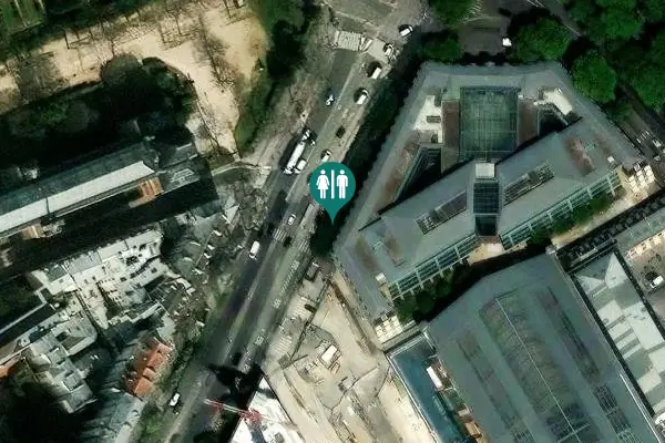 Satellite view of Boulevard de l'Hôpital 3 Toilet