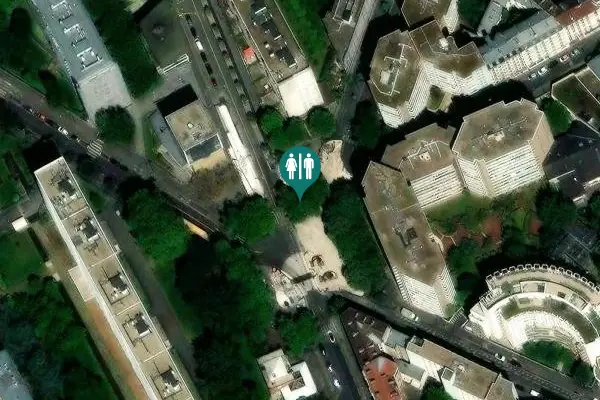 Satellite view of Place Nationale 10 Toilet
