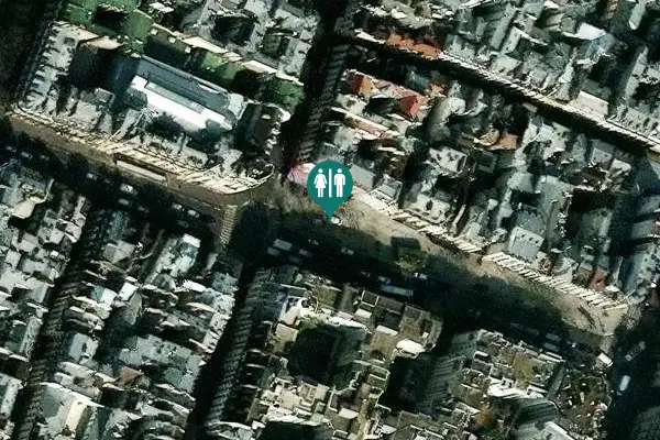 Satellite view of Rue du Grenier Saint-Lazare 34 Toilet
