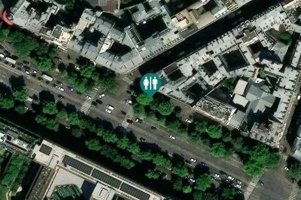 Satellite view of Avenue de la Grande Armée 64 Toilet