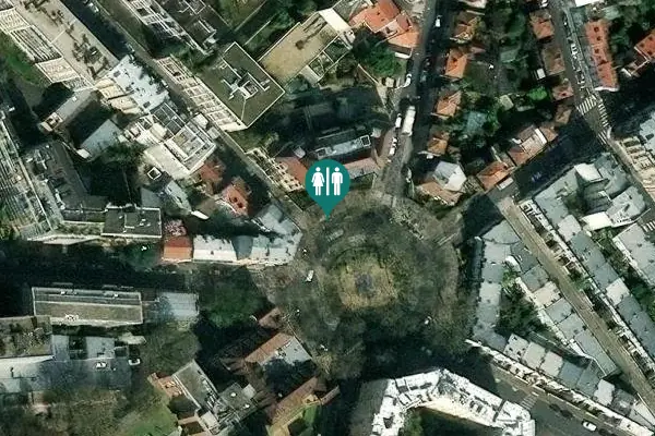 Satellite view of Place de l'Abbé Georges Hénocque 2;4 Toilet