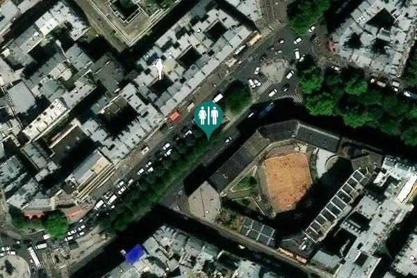 Satellite view of Promenade Marcel Carné Toilet