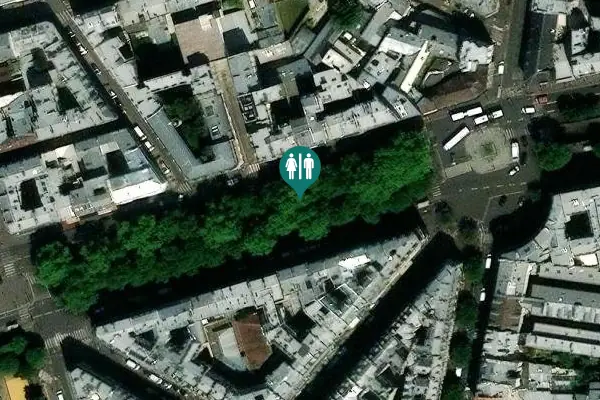 Satellite view of Boulevard Marguerite de Rochechouart Toilet