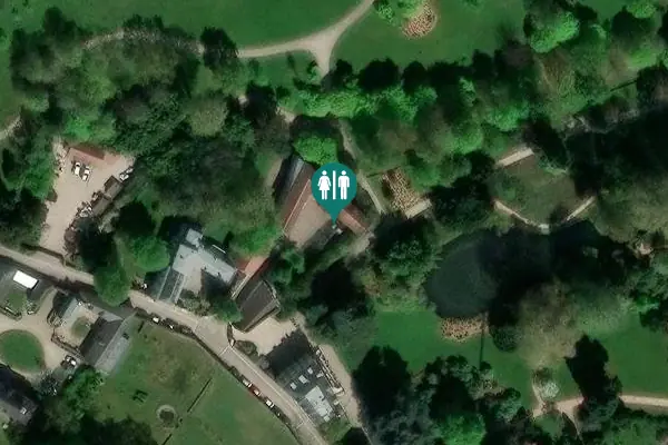 Satellite view of Rue de Chateaubriand 60 Toilet