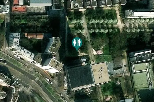 Satellite view of Rue du Moulin de la Pointe 63 Toilet