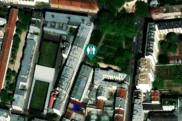 Satellite view of Rue de la Forge Royale 24 Toilet