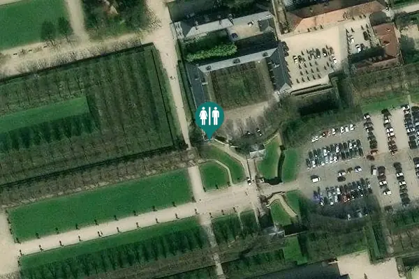 Satellite view of Parcours de Santé Toilet