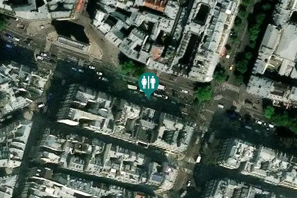 Satellite view of Boulevard Saint-Denis Toilet