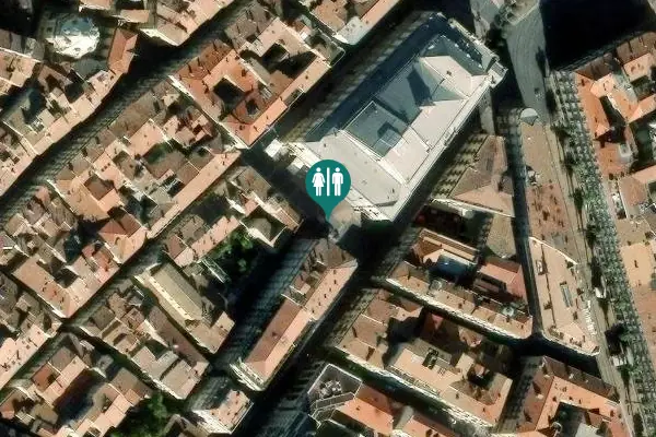 Satellite view of Place Molière 8 Toilet
