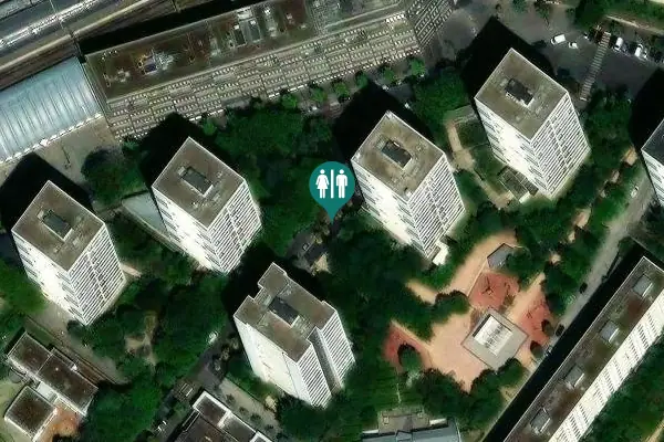Satellite view of Rue Curial 94 Toilet
