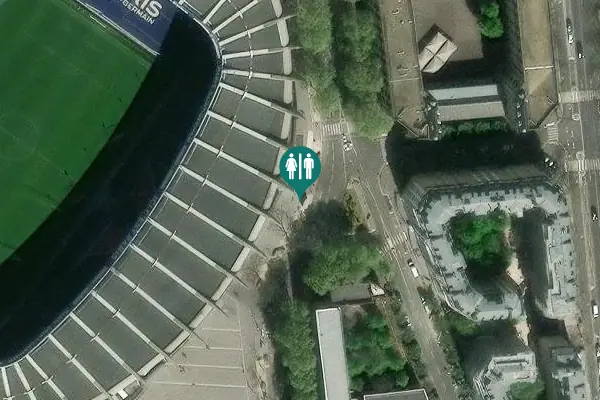 Satellite view of Rue du Commandant Guilbaud 24 Toilet