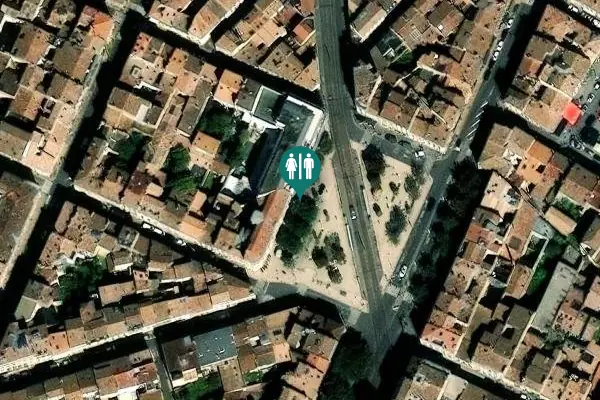 Satellite view of Place Paul Doumer Toilet