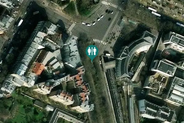 Satellite view of Paris Toilet