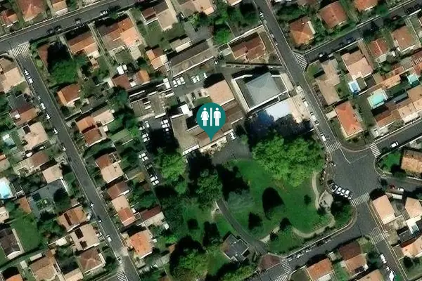 Satellite view of Rue du Professeur Calmette 14 bis Toilet