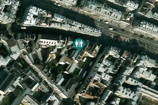 Satellite view of Rue de Fourcy 5-7 Toilet