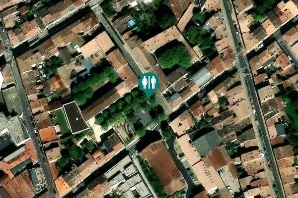 Satellite view of Rue Alphonse Dupeux 10 Toilet