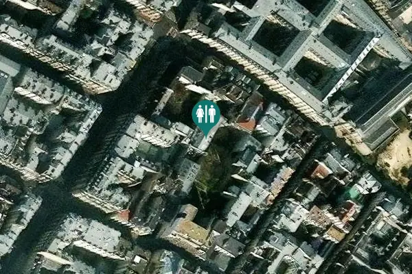 Satellite view of Rue des Blancs-Manteaux 21 Toilet