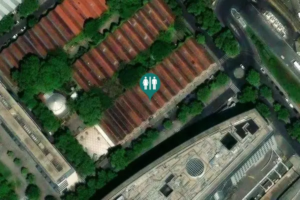 Satellite view of Avenue des Terroirs de France 53 Toilet