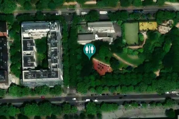 Satellite view of Rue Émile Bollaert 53 Toilet
