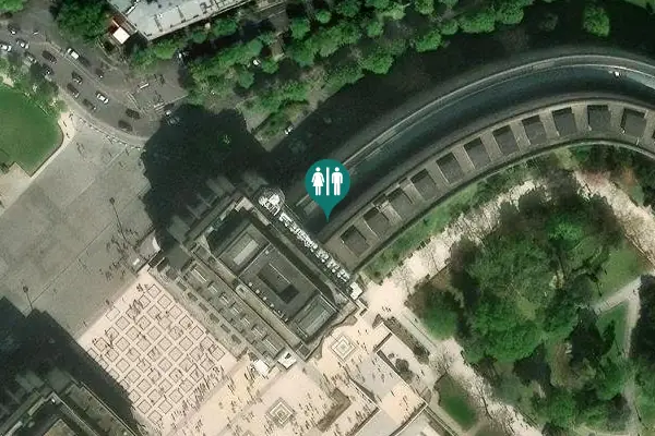 Satellite view of Place du Trocadéro et du 11 Novembre 1918 1 Toilet