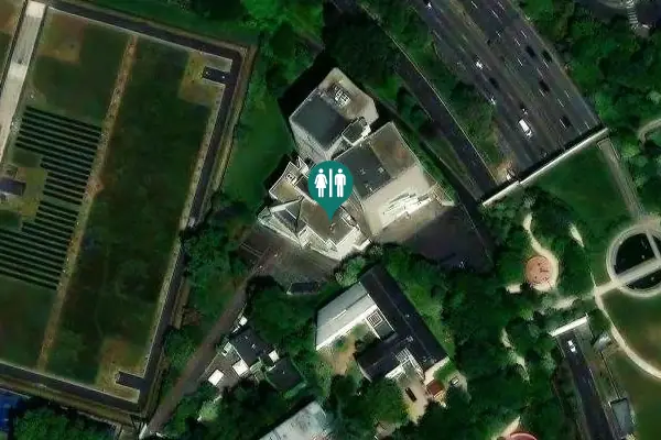Satellite view of Boulevard Sérurier 18 Toilet