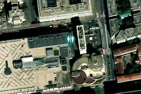 Satellite view of Rue du Château d'Eau 57 Toilet
