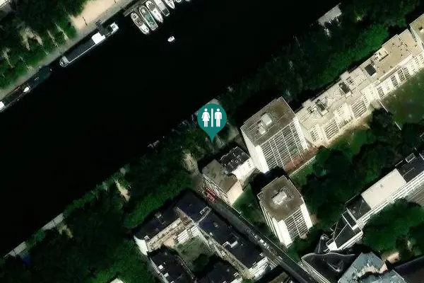 Satellite view of Quai de la Loire Toilet